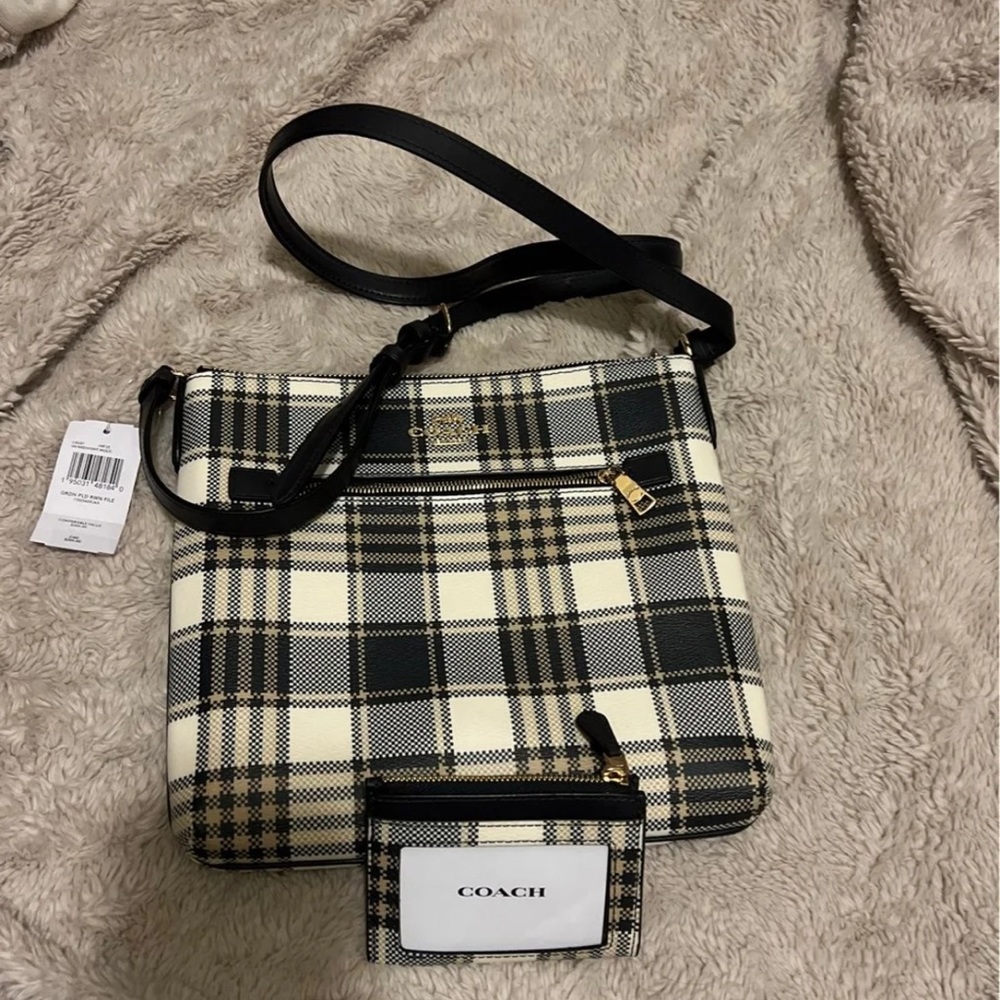 Coach Rowan Crossbody with skinny ID case bundle. NWT